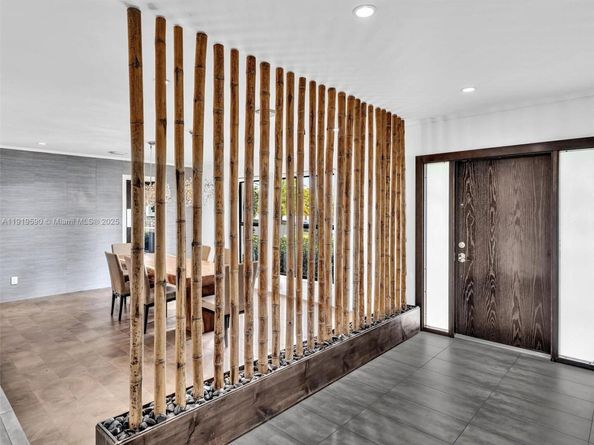 15555 Old Cutler Rd, Palmetto Bay FL 33157