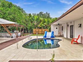 15555 Old Cutler Rd, Palmetto Bay FL 33157