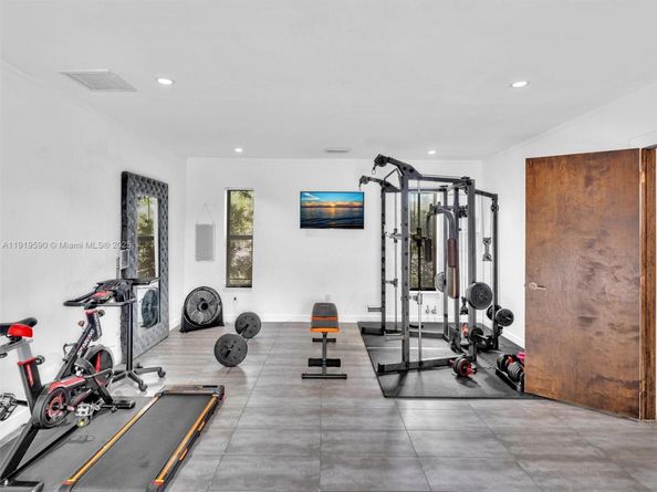 15555 Old Cutler Rd, Palmetto Bay FL 33157