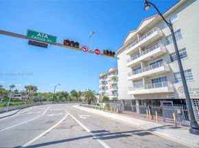 2600 Collins Ave 206, Miami Beach FL 33140