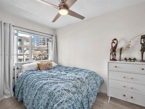 2600 Collins Ave 206, Miami Beach FL 33140