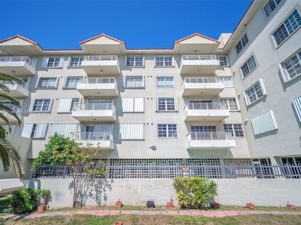 2600 Collins Ave 206, Miami Beach FL 33140