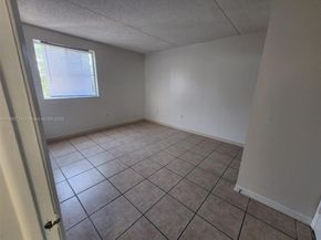 6195 NW 186th St 309, Hialeah FL 33015