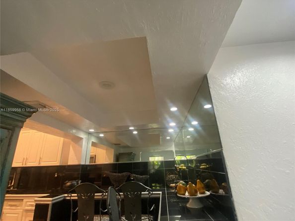 21375 SW 122nd Ave, Miami FL 33177
