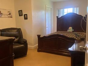 21375 SW 122nd Ave, Miami FL 33177
