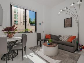 301 Altara Ave 305, Coral Gables FL 33146