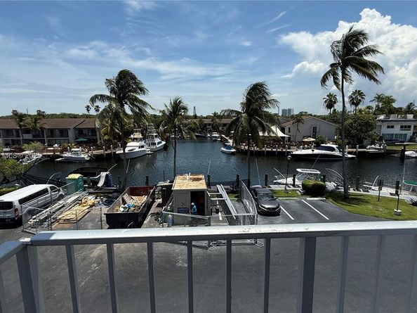 16565 NE 26th Ave 3G, North Miami Beach FL 33160