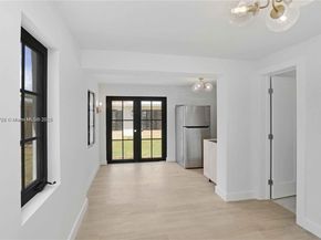3153 Royal Palm Ave, Miami Beach FL 33140