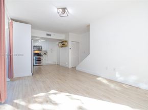 1611 SW 2nd Ct AA112, Miami FL 33129