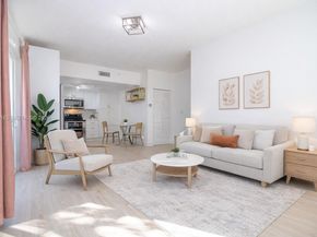 1611 SW 2nd Ct AA112, Miami FL 33129