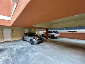 1611 SW 2nd Ct AA112, Miami FL 33129