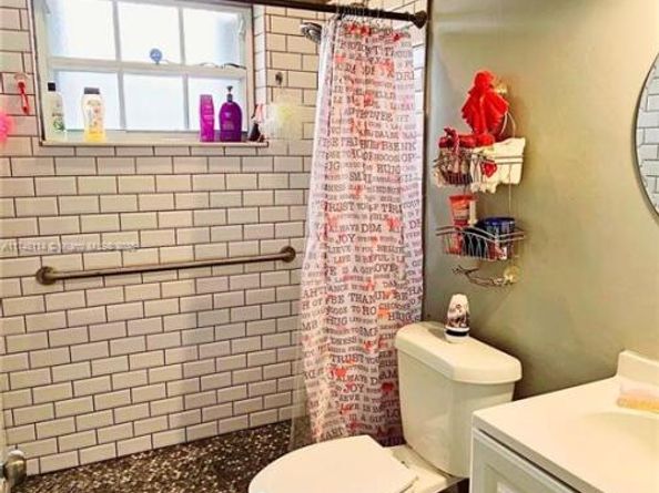 3015 SW 24th Ter, Miami FL 33145
