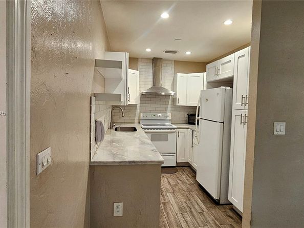3015 SW 24th Ter, Miami FL 33145