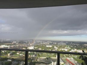 1600 NE 1st Ave 2811, Miami FL 33132