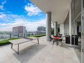 1600 NE 1st Ave 2811, Miami FL 33132