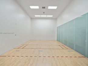 1600 NE 1st Ave 2811, Miami FL 33132