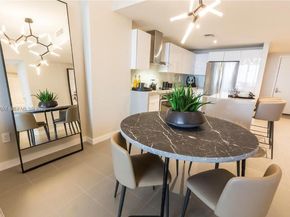 1600 NE 1st Ave 2811, Miami FL 33132