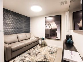 1600 NE 1st Ave 2811, Miami FL 33132