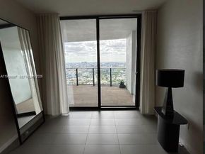 1600 NE 1st Ave 2811, Miami FL 33132