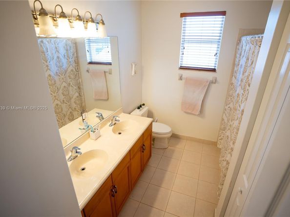 5101 SW 173rd Ave, Miramar FL 33029
