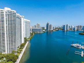 7000 Island Blvd 1402, Aventura FL 33160