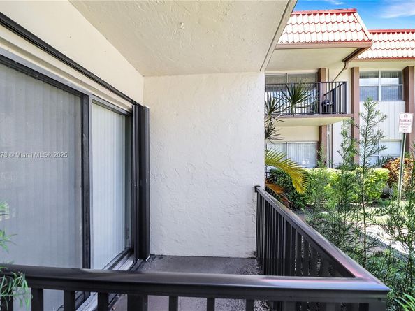 10511 SW 108th Ave 185, Miami FL 33176