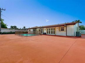 9331 SW 57th Ter, Miami FL 33173