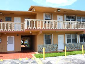 1154 W 35th St 221, Hialeah FL 33012