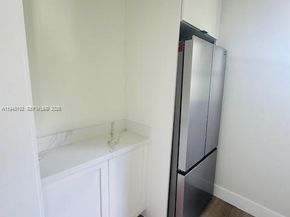 905 SW 13th Ct, Miami FL 33135