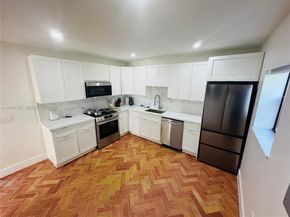 905 SW 13th Ct, Miami FL 33135