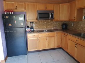 6702 SW 152nd Pl 2802, Miami FL 33193