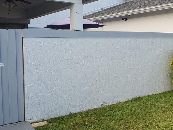 6702 SW 152nd Pl 2802, Miami FL 33193