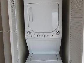 6702 SW 152nd Pl 2802, Miami FL 33193