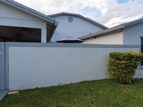 6702 SW 152nd Pl 2802, Miami FL 33193