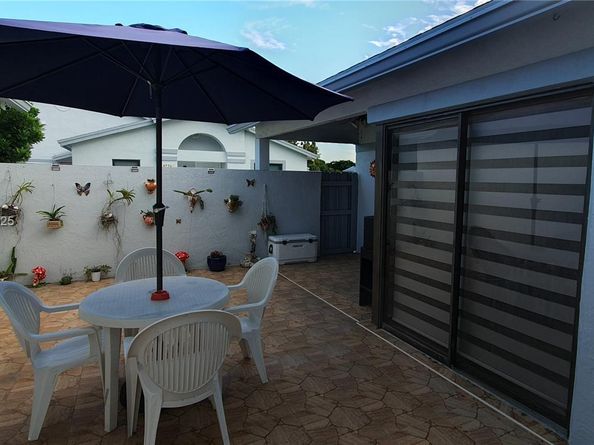 6702 SW 152nd Pl 2802, Miami FL 33193