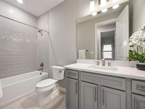 4510 W Pinehurst Trl W, Oakland Park FL 33309