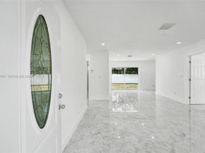 6442 Oak St, Hollywood FL 33024