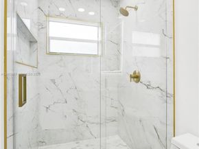 6442 Oak St, Hollywood FL 33024