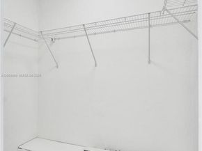 6442 Oak St, Hollywood FL 33024