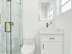 6442 Oak St, Hollywood FL 33024