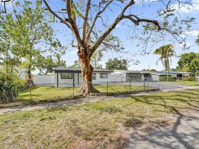 6442 Oak St, Hollywood FL 33024