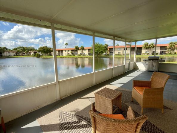 104 Danielle Ct, Weston FL 33326