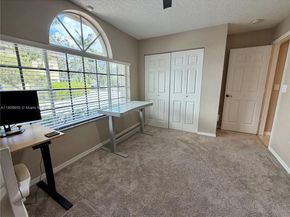 104 Danielle Ct, Weston FL 33326