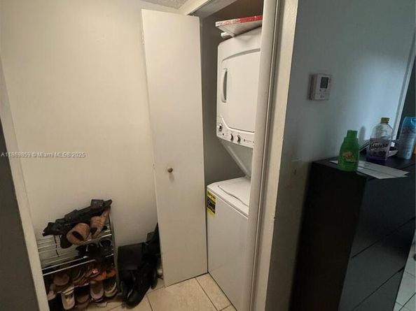 2388 Coral Springs Dr 2388, Coral Springs FL 33065