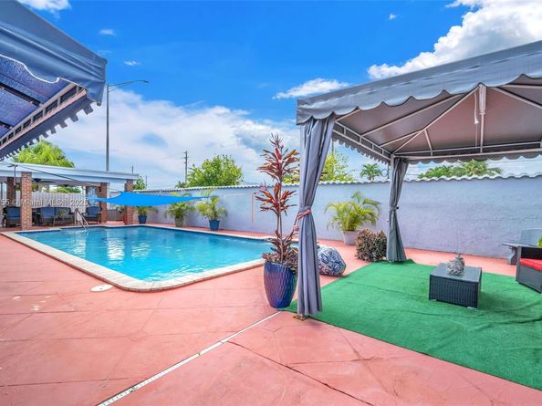 13430 SW 25th St, Miami FL 33175