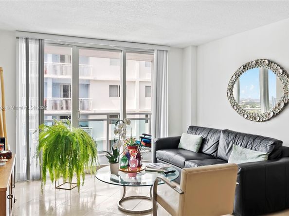 6917 Collins Ave 1512, Miami Beach FL 33141