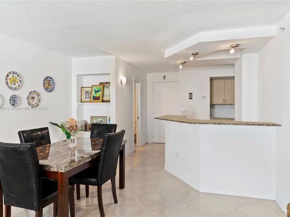 6917 Collins Ave 1512, Miami Beach FL 33141