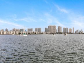 17301 NE Biscayne Blvd 908, North Miami Beach FL 33160