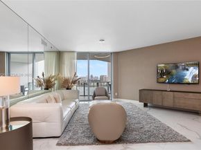 17301 NE Biscayne Blvd 908, North Miami Beach FL 33160