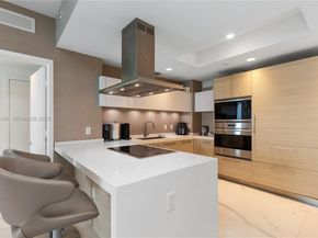 17301 NE Biscayne Blvd 908, North Miami Beach FL 33160